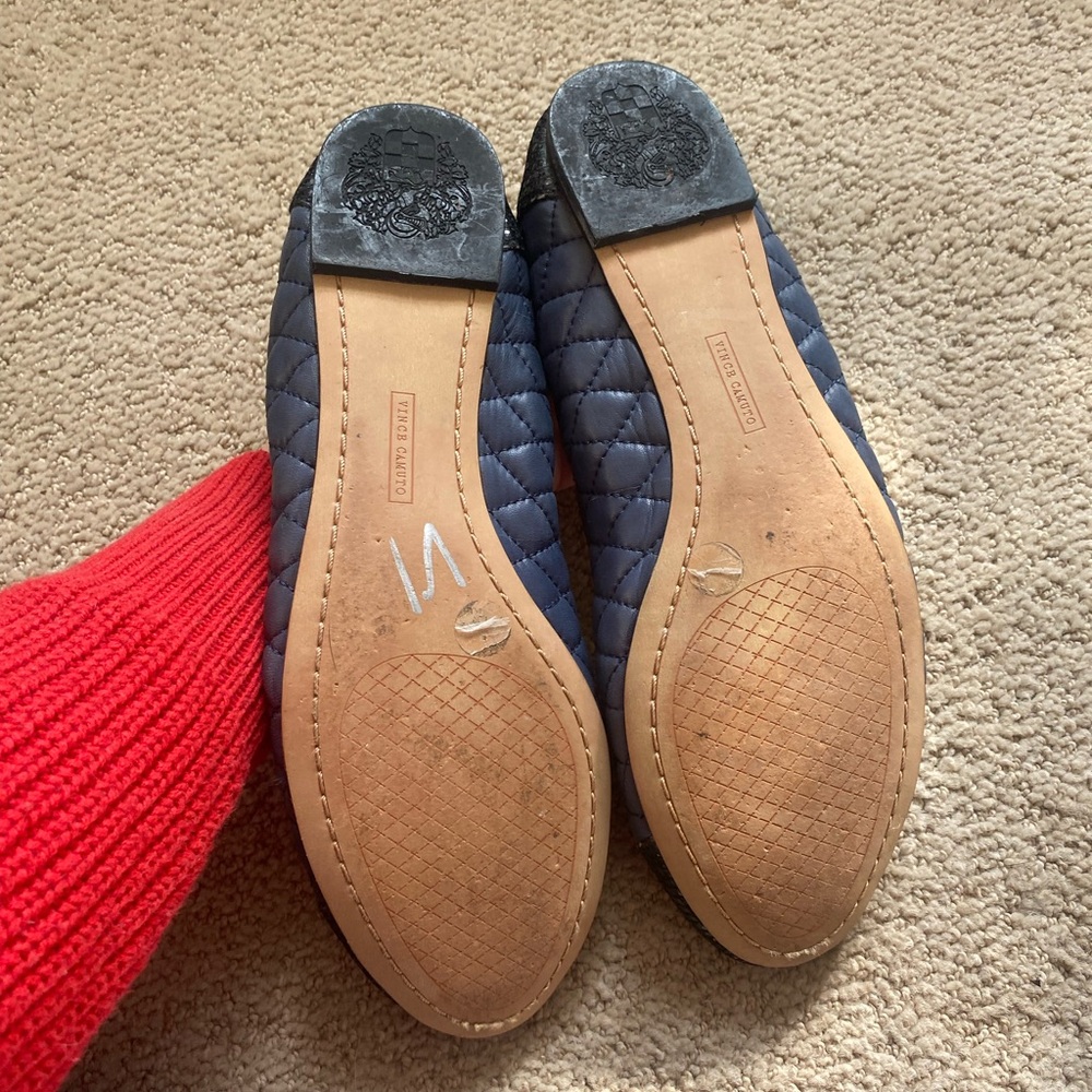 Vince Camuto Fawna leather quilted flats - Picture 5 of 6